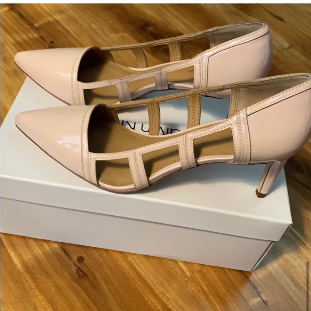 New - CK - 3 inch heel  - pretty - subtle color dancer pink - elegant.